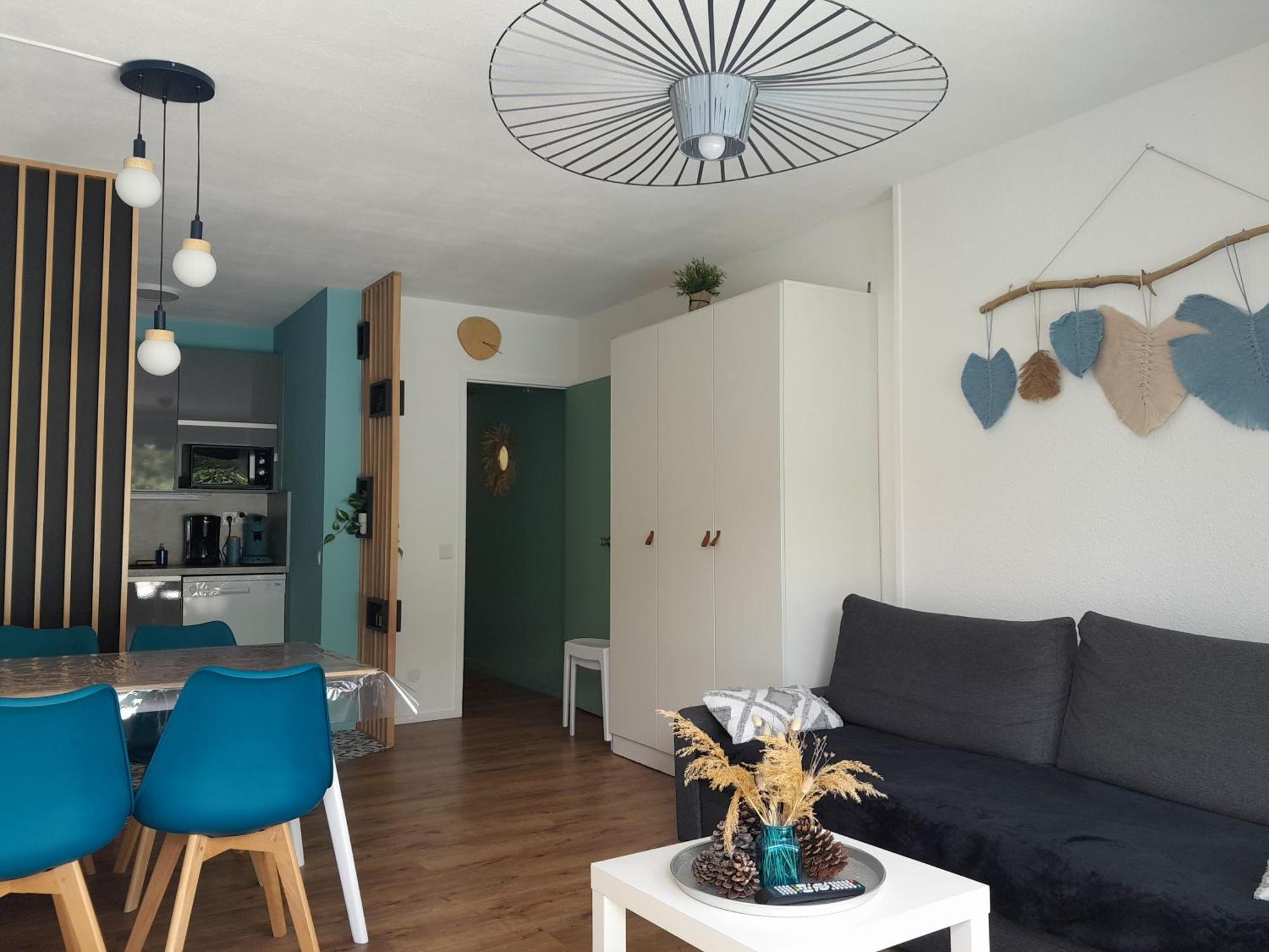 카브레톤 Joli 2 Pieces Sur Le Port Avec Piscine, Terrasse, Parking 아파트 외부 사진