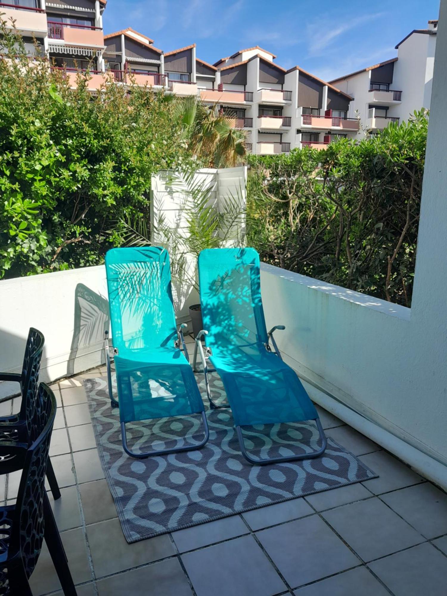 카브레톤 Joli 2 Pieces Sur Le Port Avec Piscine, Terrasse, Parking 아파트 외부 사진
