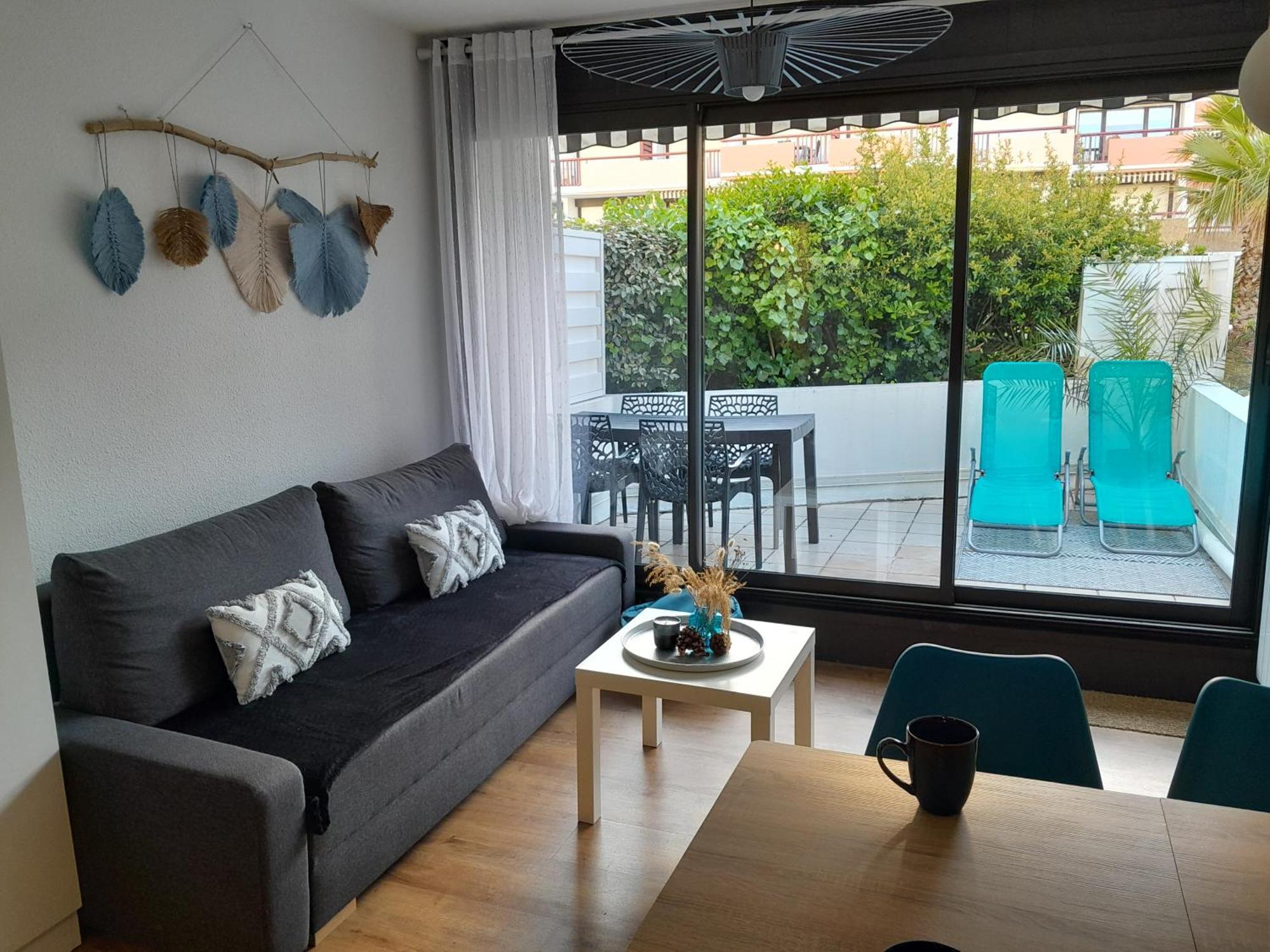 카브레톤 Joli 2 Pieces Sur Le Port Avec Piscine, Terrasse, Parking 아파트 외부 사진